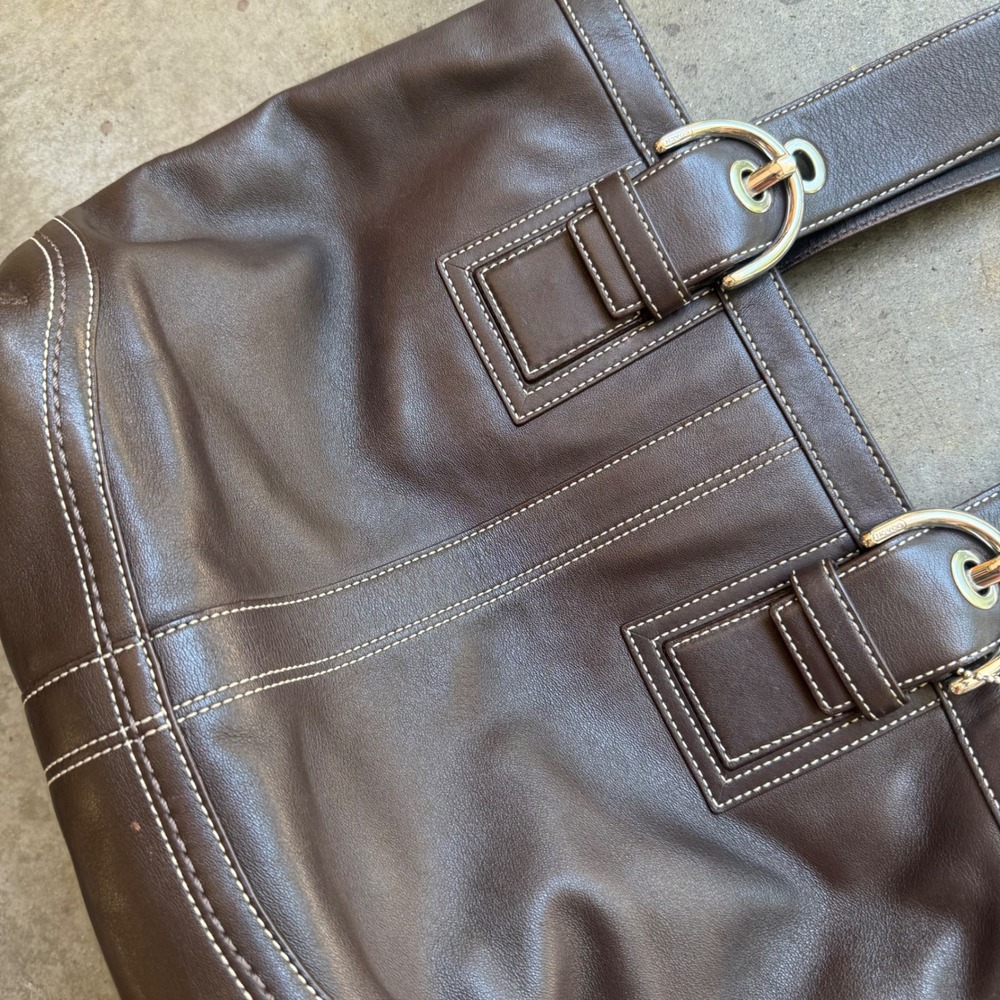 Coach Soho Hampton Brown Leather Tote Bag F11098 Contrast Stitching Silver HW - Picture 3 of 5